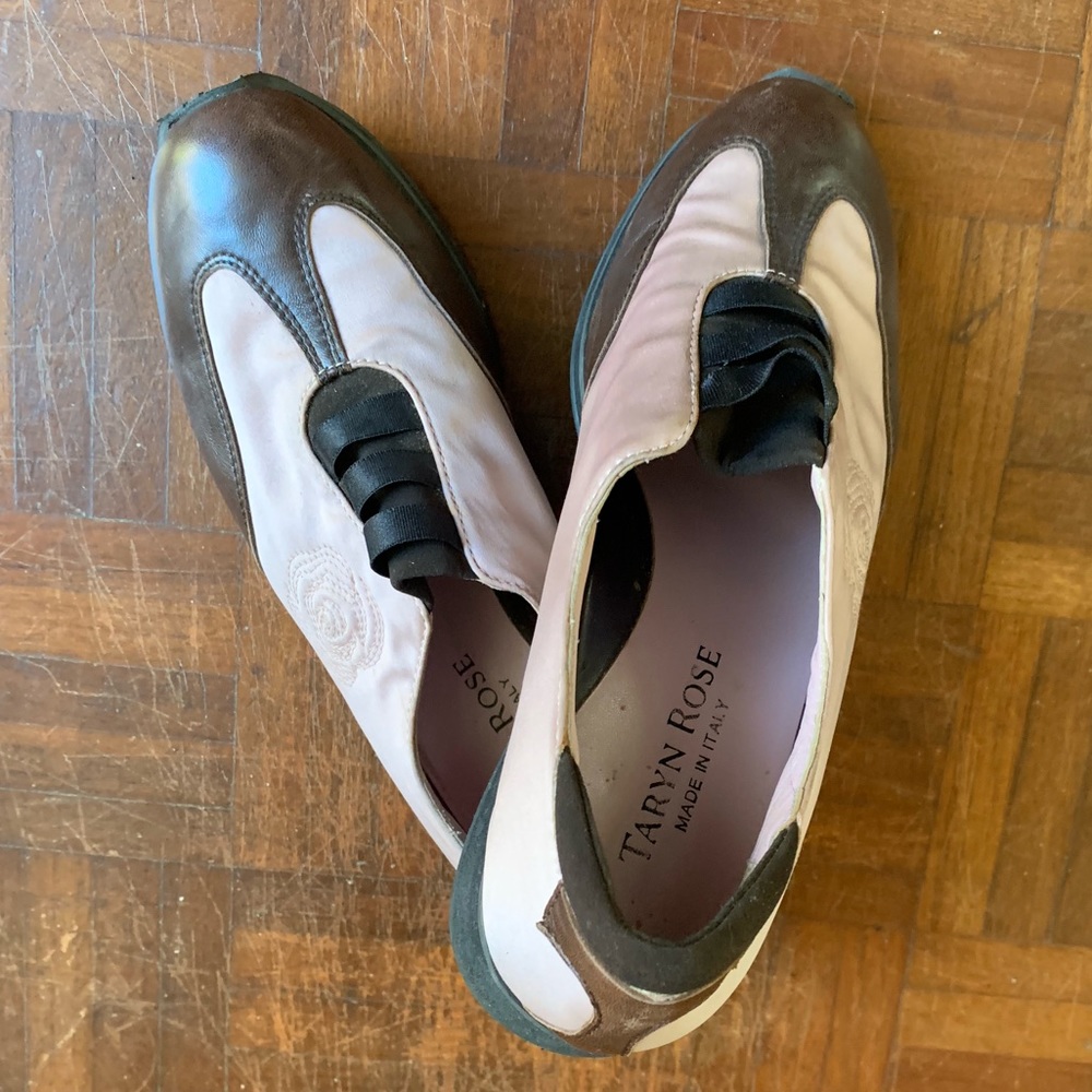 Rose shoes
